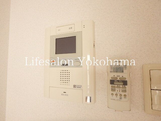 �y���̑��ݔ��z�@