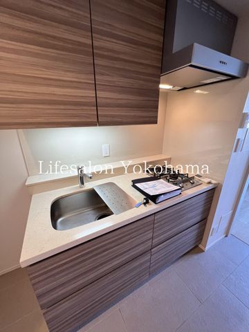 �y�L�b�`���z�@