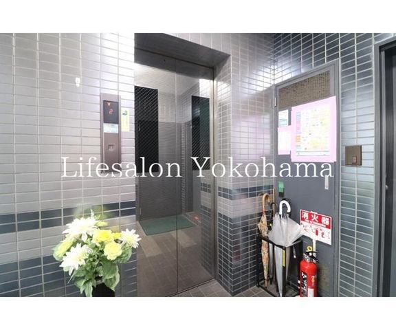 �y���̑��ݔ��z�@