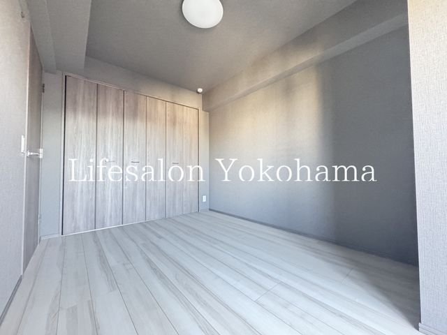 �y�Q���z�@