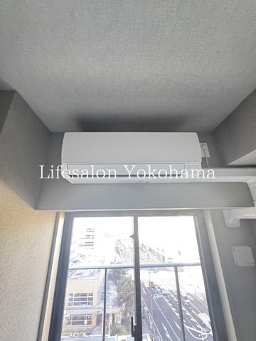 �y���̑��ݔ��z�@