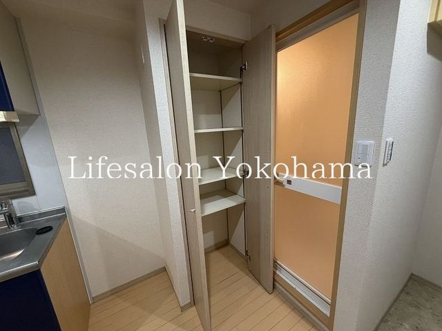 �y���[�z�@