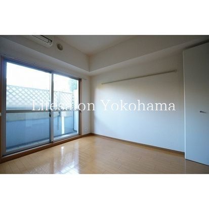 �y���̑������E�X�y�[�X�z�@