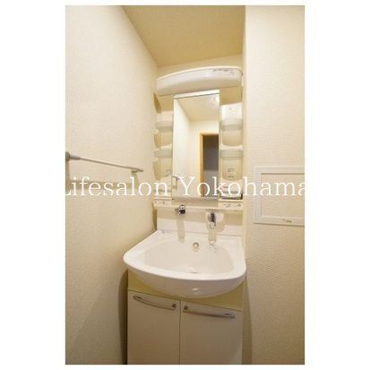 �y���ʏ��z�@