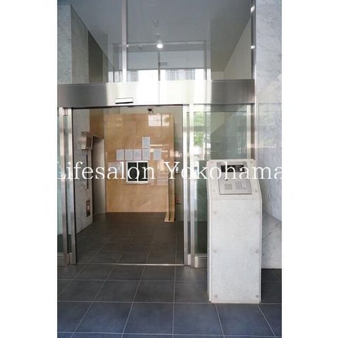 �y���̑��ݔ��z�@