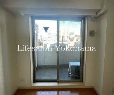 �y���ԁE���r���O�z�@