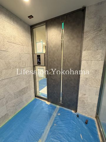 �y���̑��z�@���ԏ�