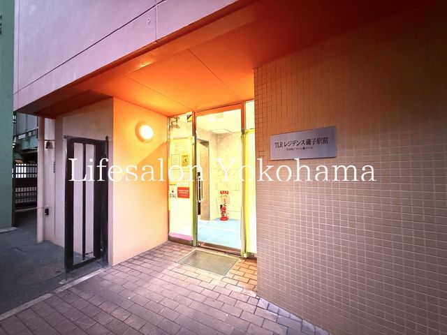 �y�G���g�����X�z�@�G���g�����X