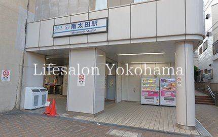 �y���Ӂz�@�쑾�c�w(���} �{��) �k��7���B 500m