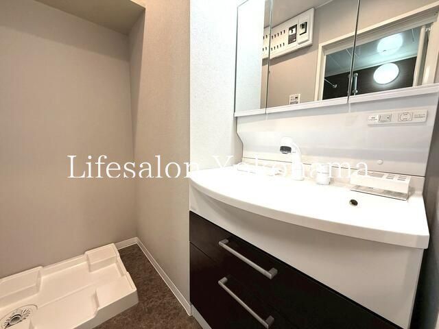 �y���ʏ��z�@