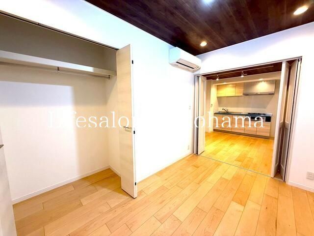 �y���[�z�@