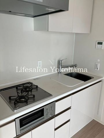 �y�L�b�`���z�@