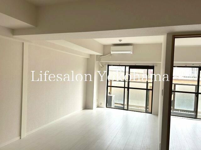 �y���̑��ݔ��z�@