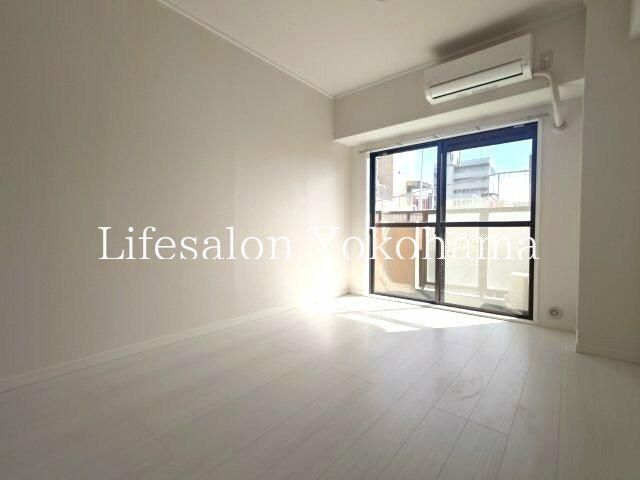 �y���̑������E�X�y�[�X�z�@