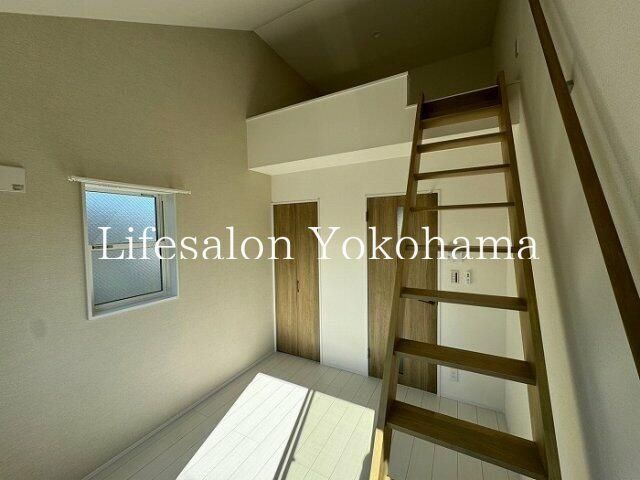 �y���ԁE���r���O�z�@