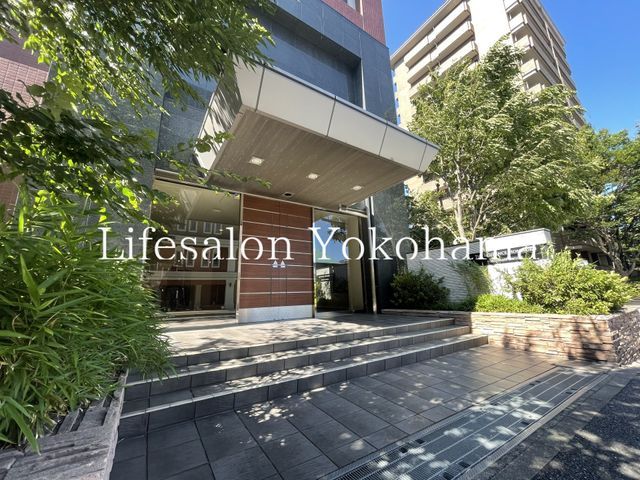 �y�G���g�����X�z�@�G���g�����X