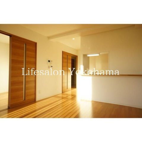 �y���̑������E�X�y�[�X�z�@