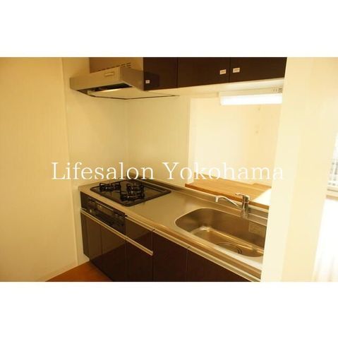 �y�L�b�`���z�@