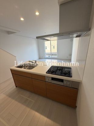 �y�L�b�`���z�@