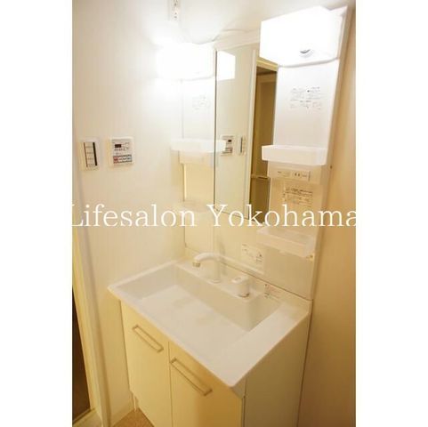 �y���ʏ��z�@