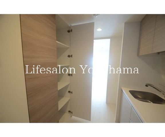 �y���[�z�@