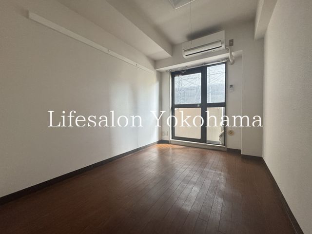 �y���ԁE���r���O�z�@���r���O/����
