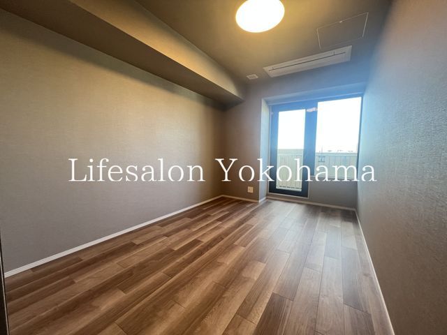 �y���̑������E�X�y�[�X�z�@