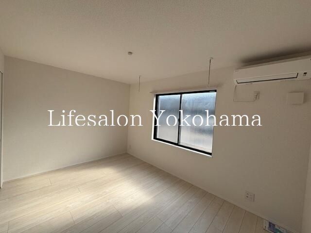 �y�Q���z�@