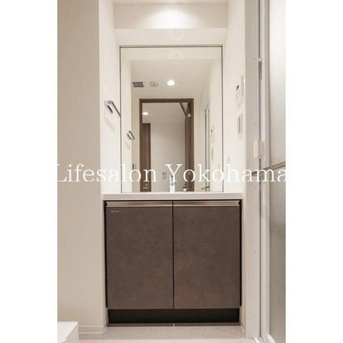 �y���ʏ��z�@