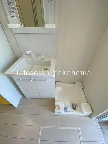 �y���ʏ��z�@