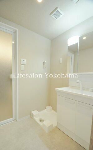 �y���ʏ��z�@