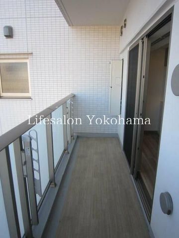 �y�o���R�j�[�z�@