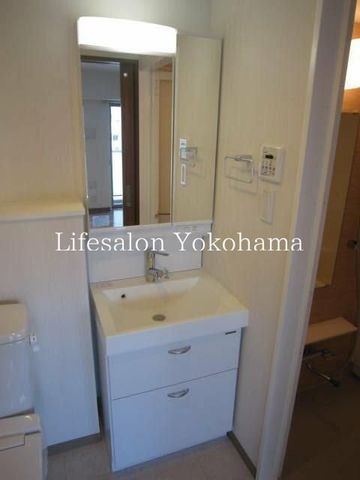 �y���ʏ��z�@