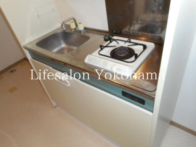 �y�L�b�`���z�@