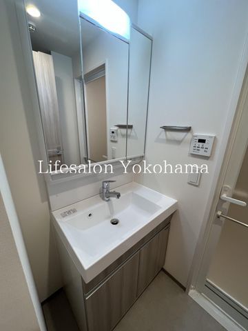 �y���ʏ��z�@