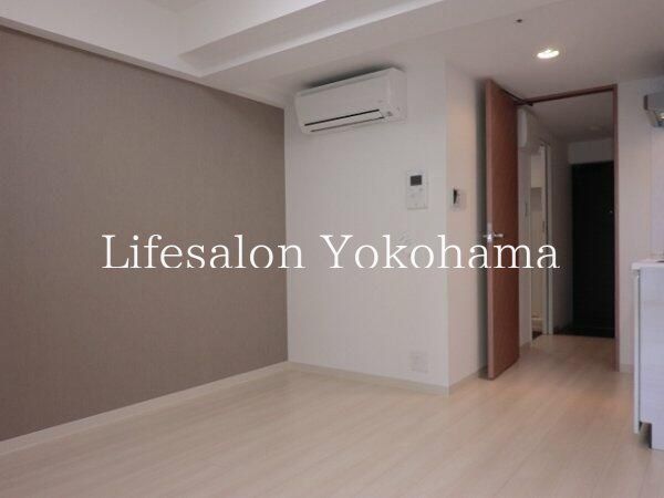 �y���ԁE���r���O�z�@