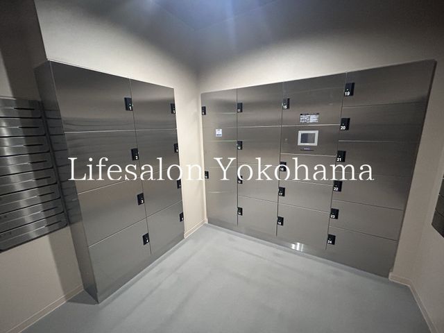 �y���̑��z�@�G���g�����X