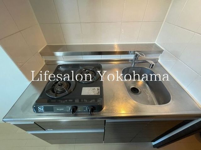 �y�L�b�`���z�@