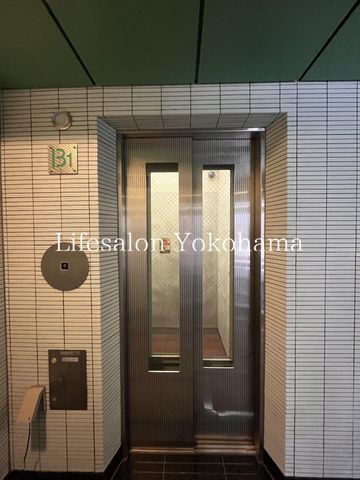 �y���̑��ݔ��z�@