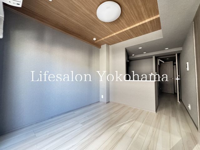 �y���ԁE���r���O�z�@���r���O/����