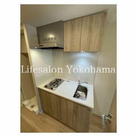 �y�L�b�`���z�@