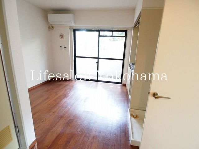 �y���̑������E�X�y�[�X�z�@