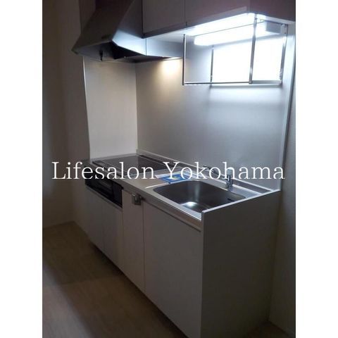 �y�L�b�`���z�@