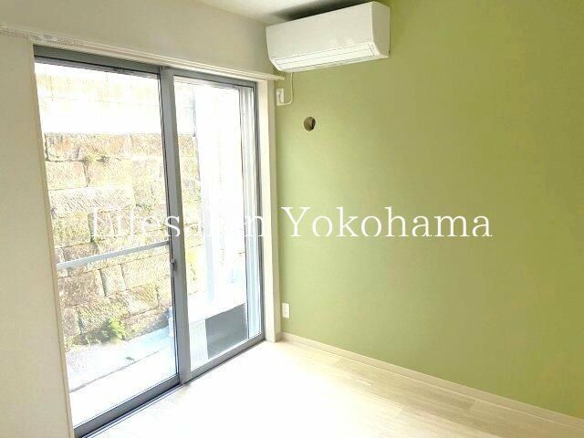 y̑ݔz@