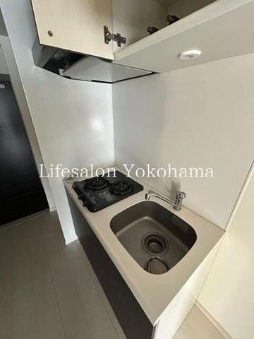 �y�L�b�`���z�@