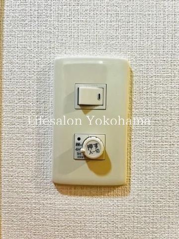 y̑ݔz@
