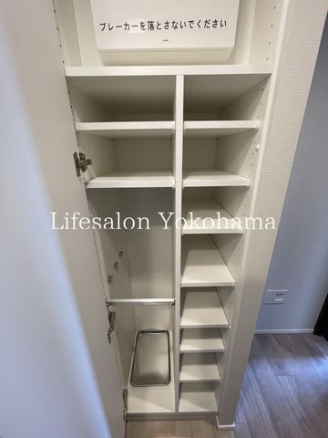 �y���ցz�@���[