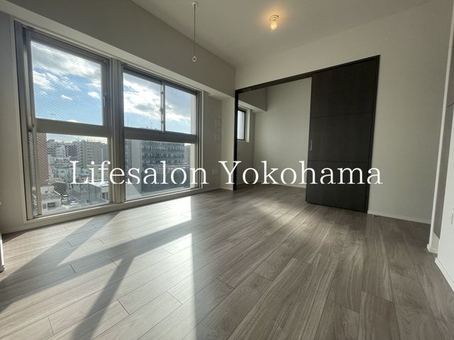 �y���ԁE���r���O�z�@���r���O/����