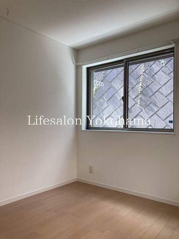 �y���ԁE���r���O�z�@