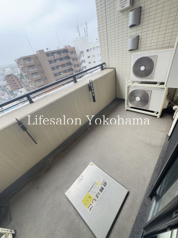 �y�o���R�j�[�z�@